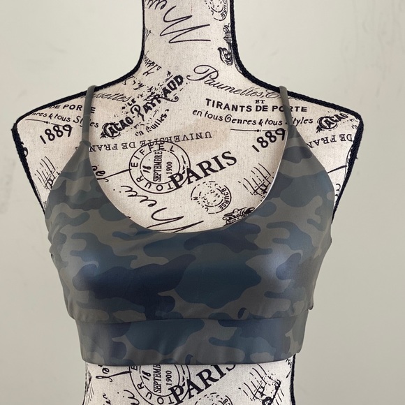 Electric Yoga Camo Sports Bra Stephanie Bohbot - Picture 9 of 11